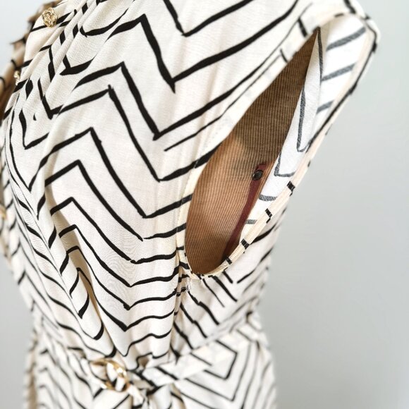 H&M Midi Cream & Black Pattern Dress - Picture 4 of 13